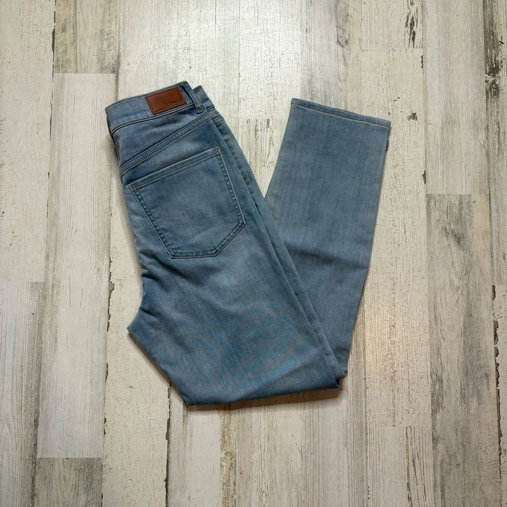 NWT Express Slim Super High Rise Jeans Size 8